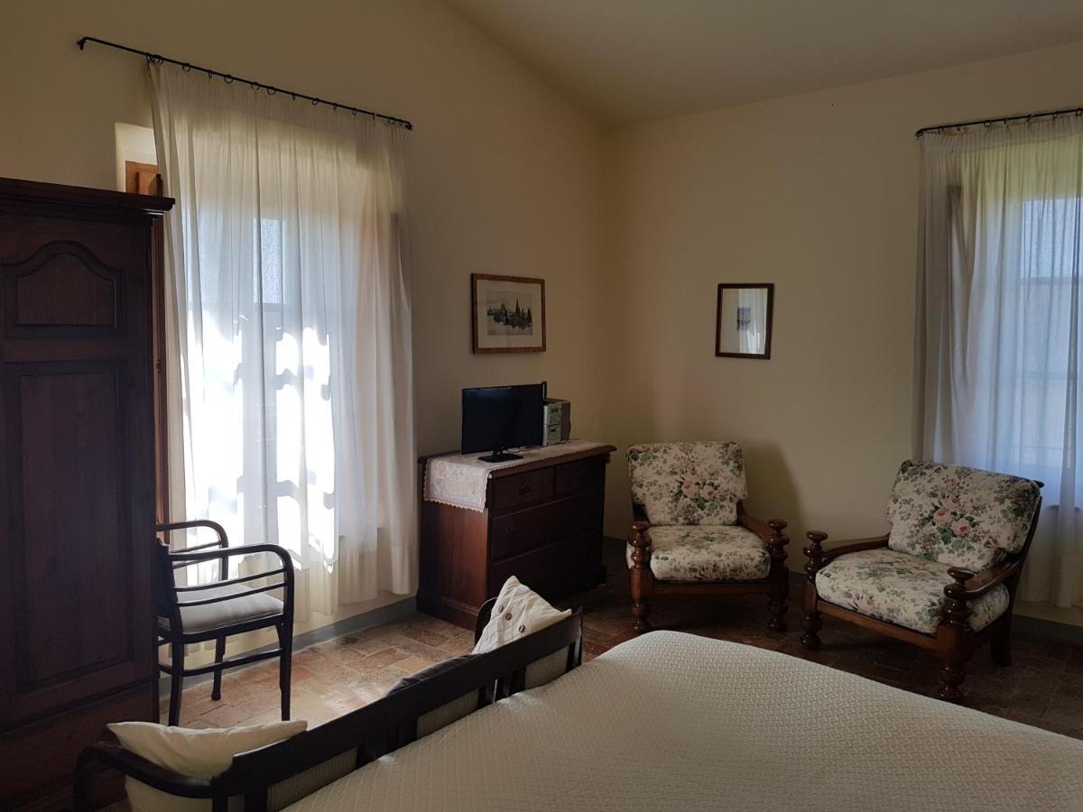 Agriturismo Casa Montecucco Джункарико Экстерьер фото