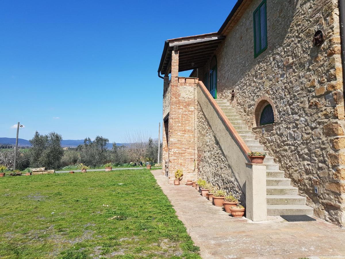 Agriturismo Casa Montecucco Джункарико Экстерьер фото