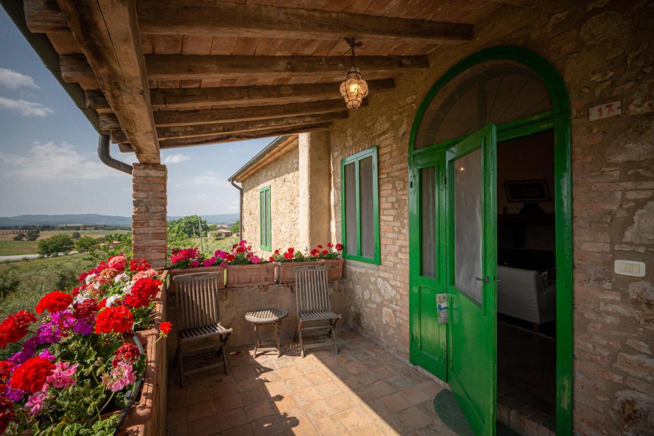 Agriturismo Casa Montecucco Джункарико Экстерьер фото