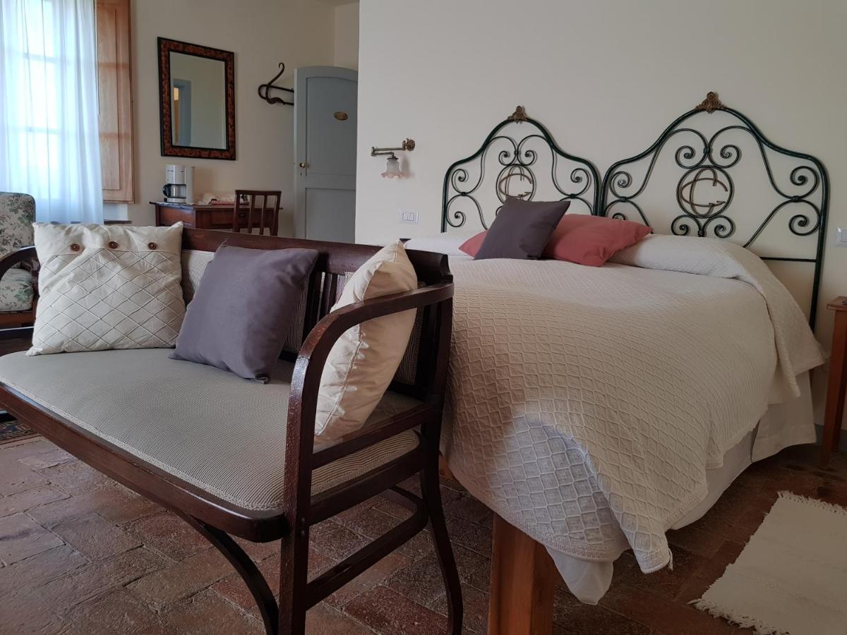 Agriturismo Casa Montecucco Джункарико Экстерьер фото